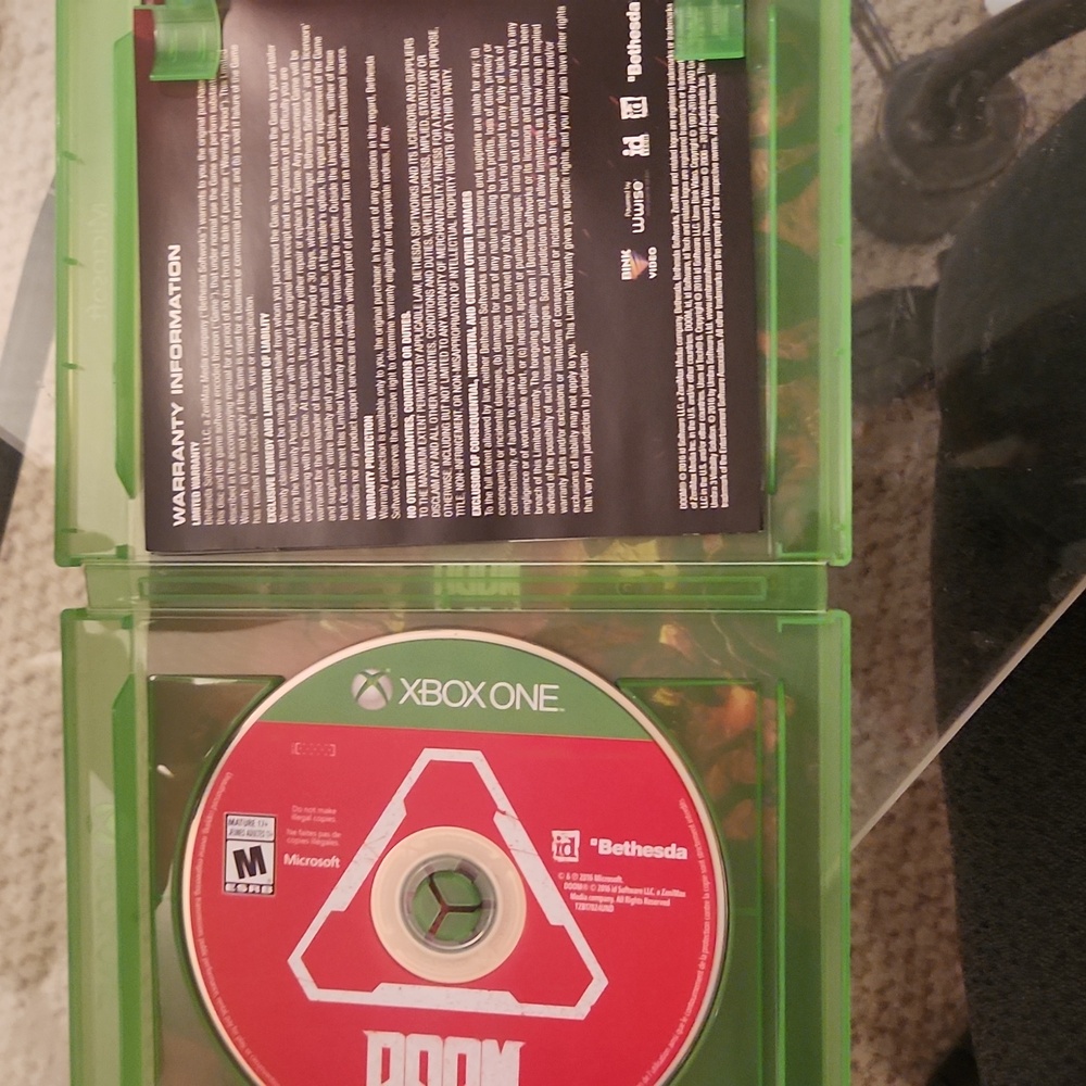 Doom - Picture 2 of 4